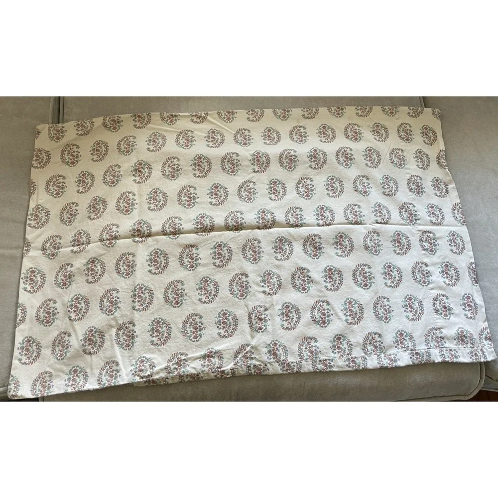 Vintage‎ Lauren Ralph Lauren Antigua Pillowcases Standard Set of 2 Floral Cotton